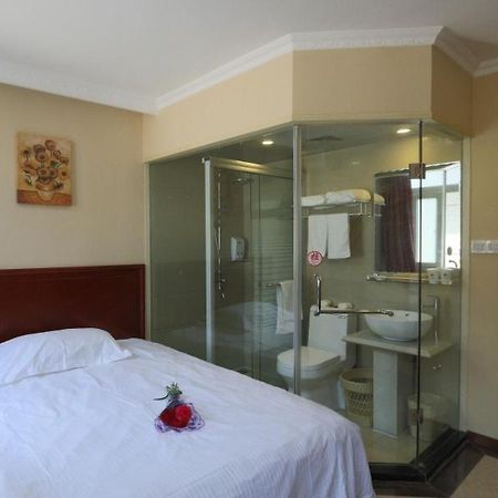 Greentree Inn Shanghai Pudong Airport Huaxia East Road Railway Station Shell Hotel Ngoại thất bức ảnh