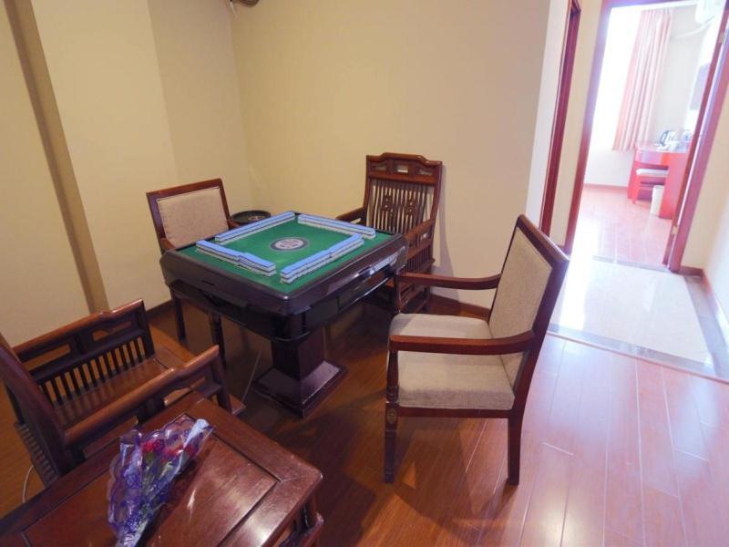 Greentree Inn Shanghai Pudong Airport Huaxia East Road Railway Station Shell Hotel Ngoại thất bức ảnh
