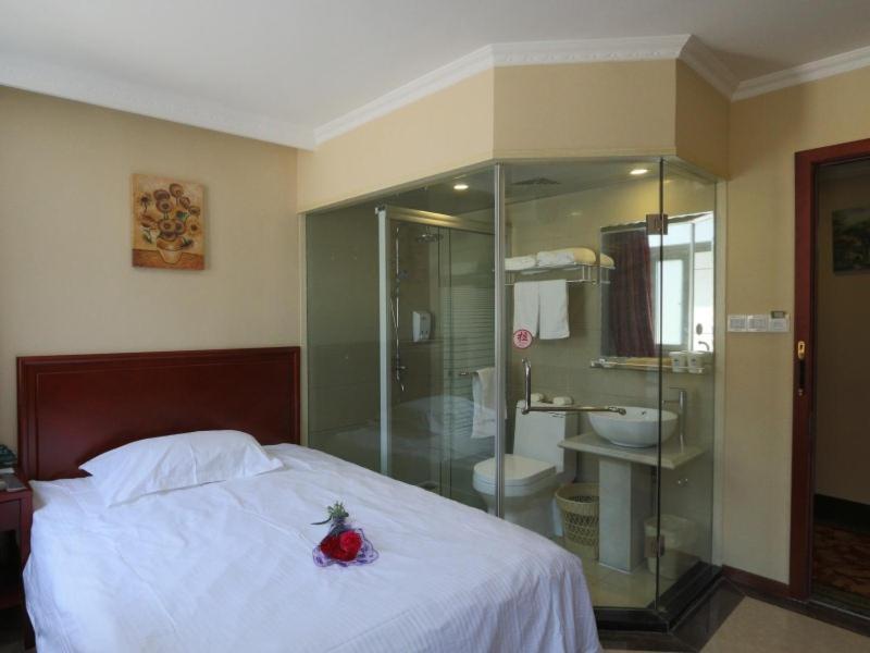 Greentree Inn Shanghai Pudong Airport Huaxia East Road Railway Station Shell Hotel Ngoại thất bức ảnh