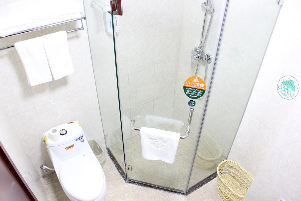 Greentree Inn Shanghai Pudong Airport Huaxia East Road Railway Station Shell Hotel Ngoại thất bức ảnh