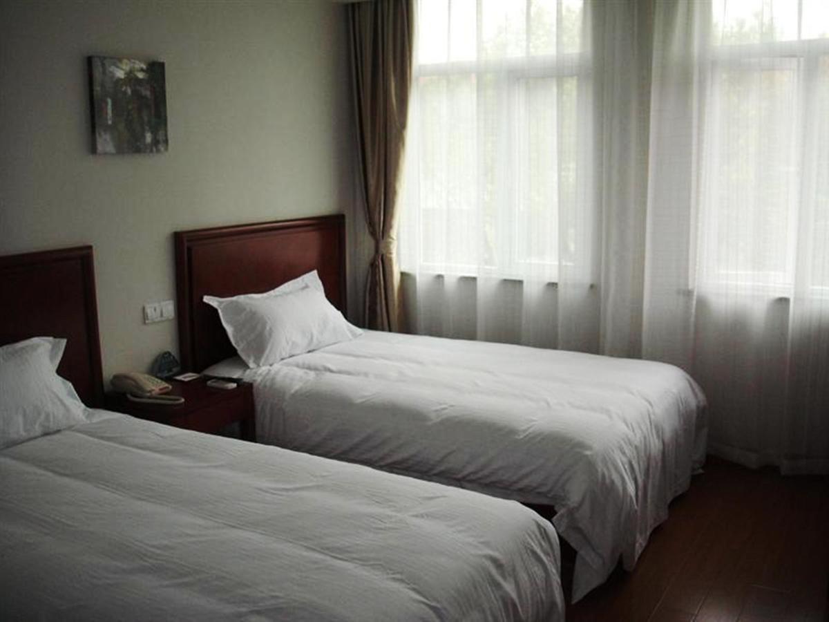 Greentree Inn Shanghai Pudong Airport Huaxia East Road Railway Station Shell Hotel Ngoại thất bức ảnh