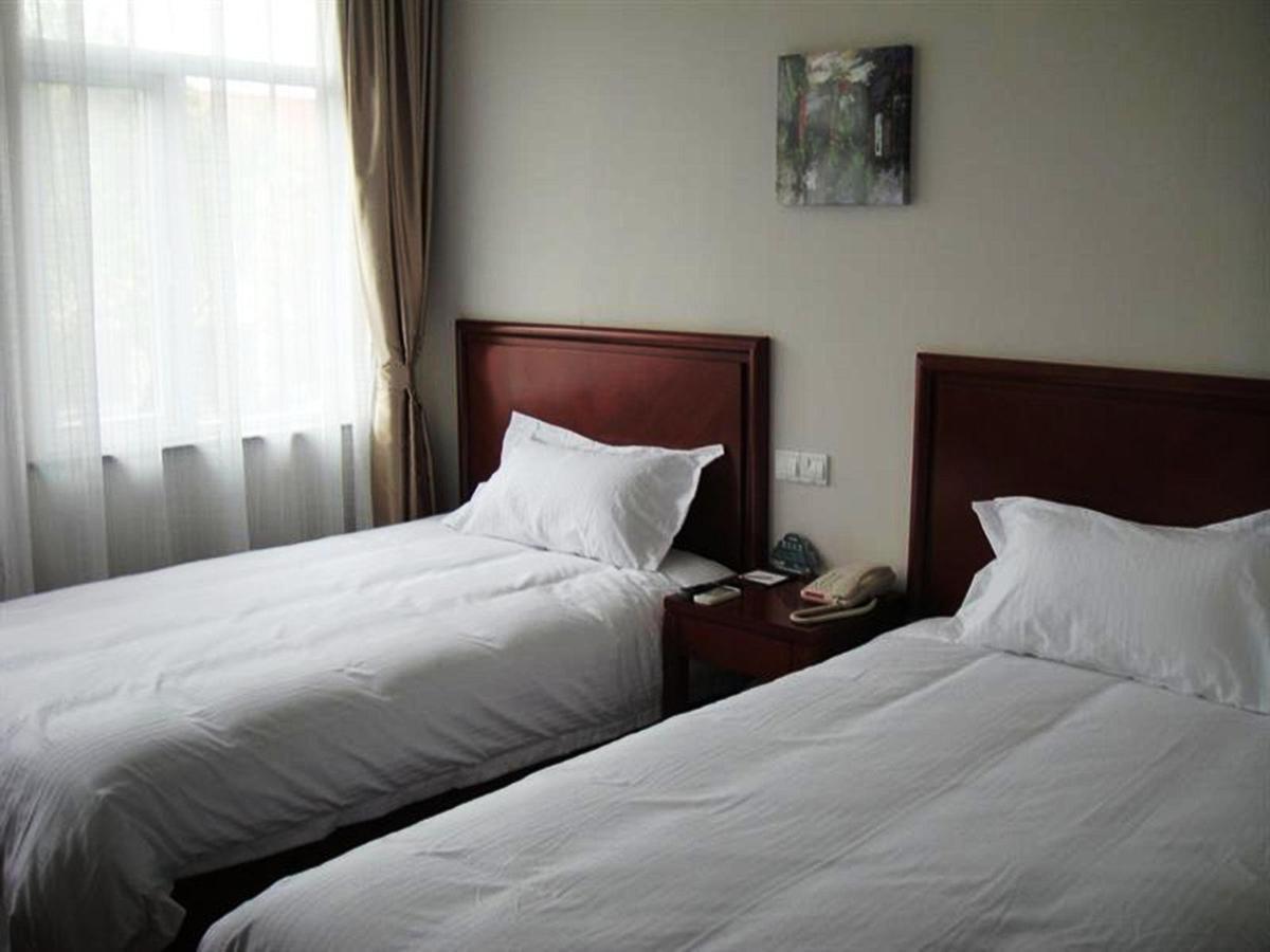 Greentree Inn Shanghai Pudong Airport Huaxia East Road Railway Station Shell Hotel Ngoại thất bức ảnh